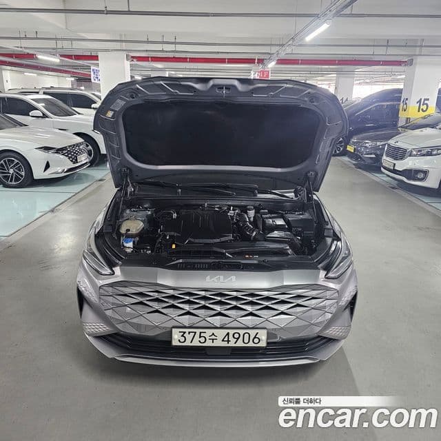 Kia K8 Trendy(таксомоторный тип), 2023 6