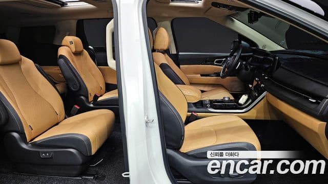 Kia Carnival 4세대 Signature, 2023 10