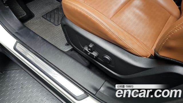 KG모빌리티(SsangYong) Torres T7, 2024 19