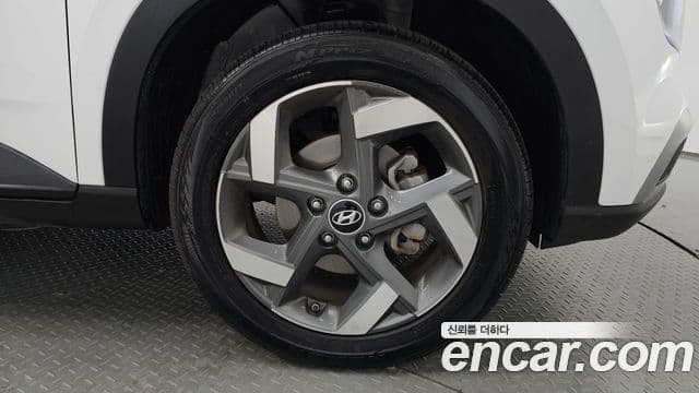 Hyundai Venue 1.6 Flux, 2025 все фото