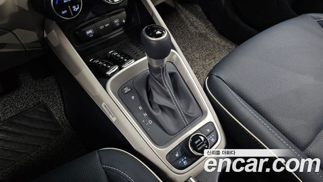 Hyundai Venue 1.6 Flux, 2025 9