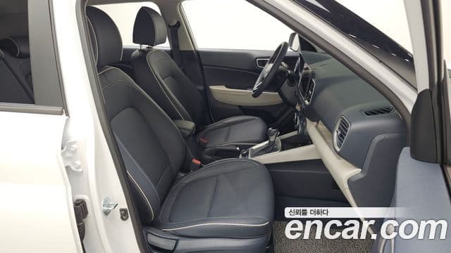 Hyundai Venue 1.6 Flux, 2025 11