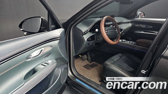 Genesis GV70, 2024 11