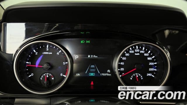 Kia Carnival 4세대 Noblesse, 2022 8