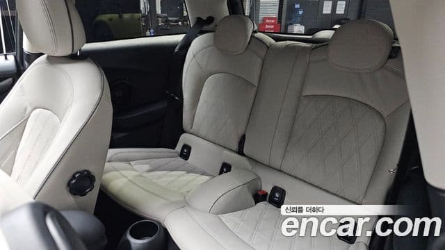 Mini Cooper S 3세대, 2023 12