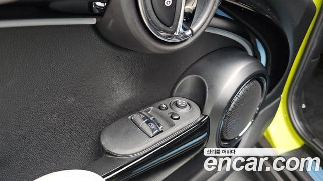 Mini Cooper S 3세대, 2023 18