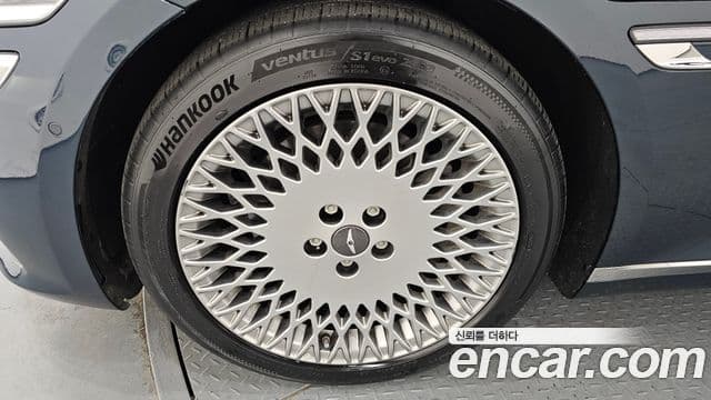 Genesis G80 (RG3) бензин 2.5 турбо AWD, 2021 все фото