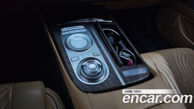 Genesis G80 (RG3) бензин 2.5 турбо AWD, 2021 9