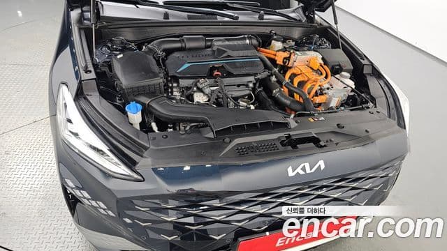 Kia K8 гибрид Signature, 2023 6