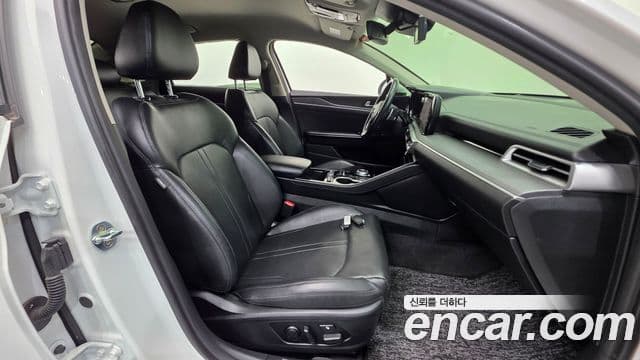 Kia K5 3세대 Prestige, 2020 10