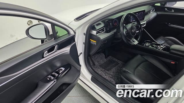 Kia K5 3세대 Prestige, 2020 11