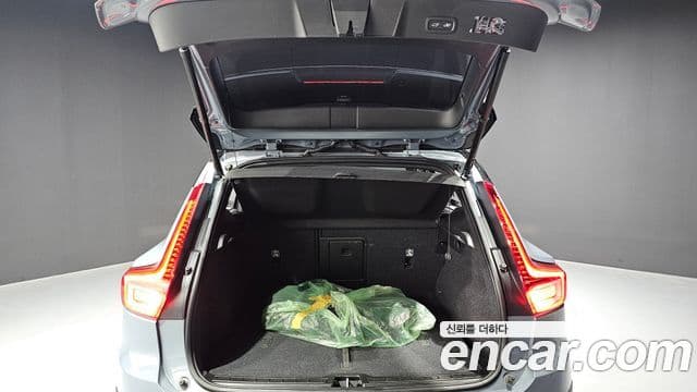 Volvo XC40 Recharge twin Ultimate, 2022 20