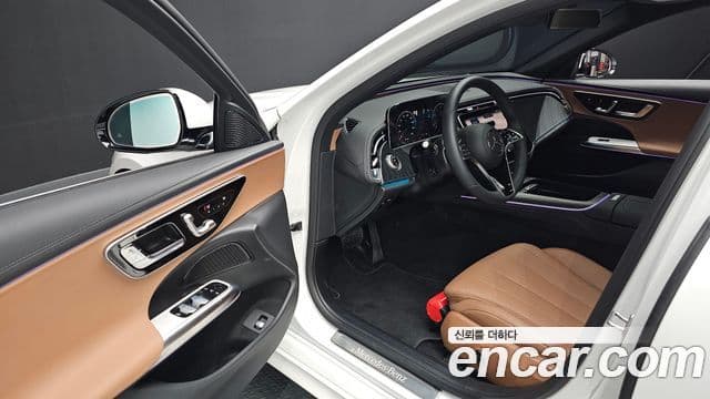 Mercedes-Benz E-класс W214 Avantgarde, 2026 11