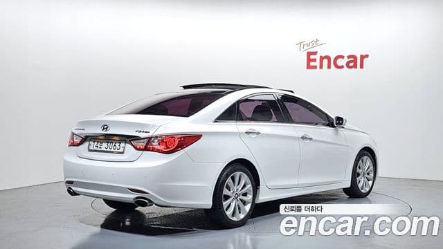 Hyundai YF Sonata топовая версия, 2010 2