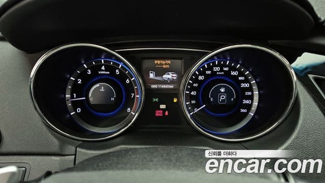 Hyundai YF Sonata топовая версия, 2010 8