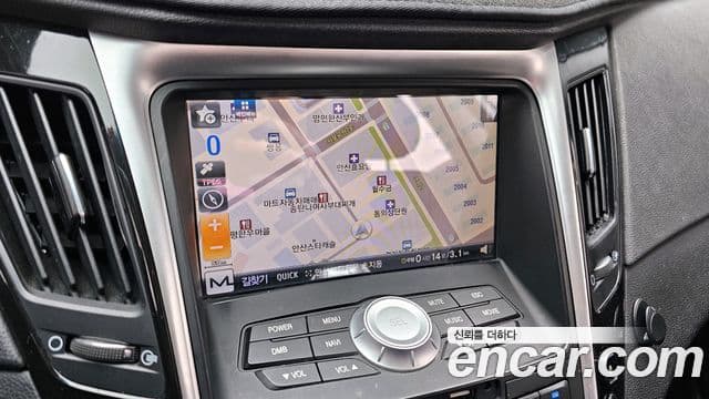 Hyundai YF Sonata топовая версия, 2010 17