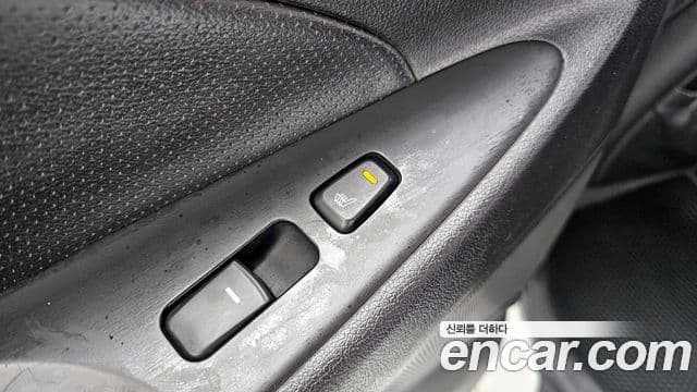 Hyundai YF Sonata топовая версия, 2010 18