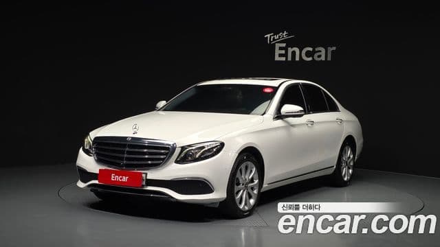 Mercedes-Benz E-класс W213 Exclusive, 2018 1