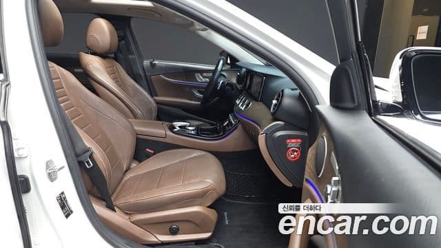 Mercedes-Benz E-класс W213 Exclusive, 2018 11