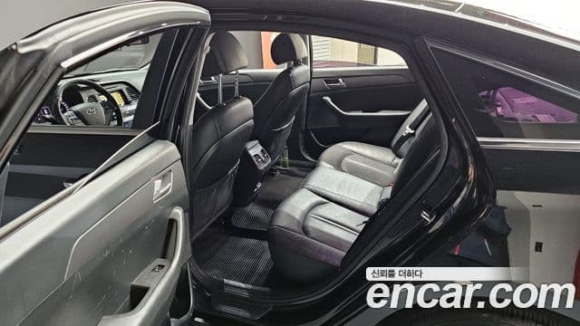 Hyundai LF Sonata Premium, 2015 11