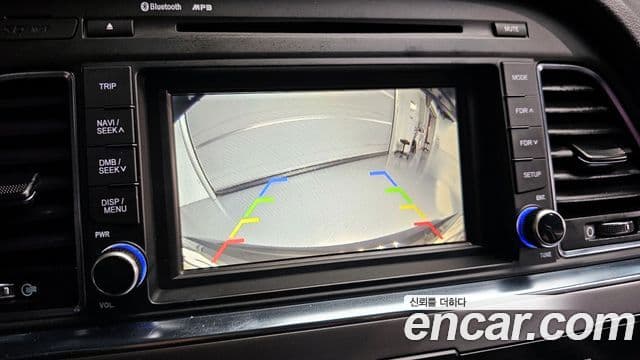 Hyundai LF Sonata Premium, 2015 17