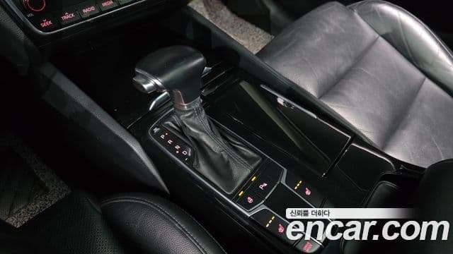 Kia All New K7 3.0 LPI Luxury (арендный автомобиль), 2016 9