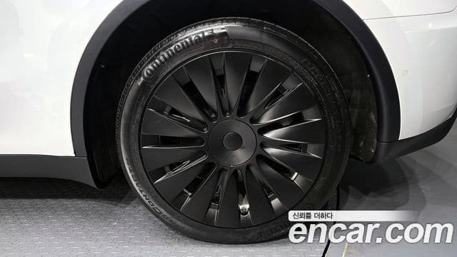 Tesla модель Y Long Range AWD, 2022 все фото