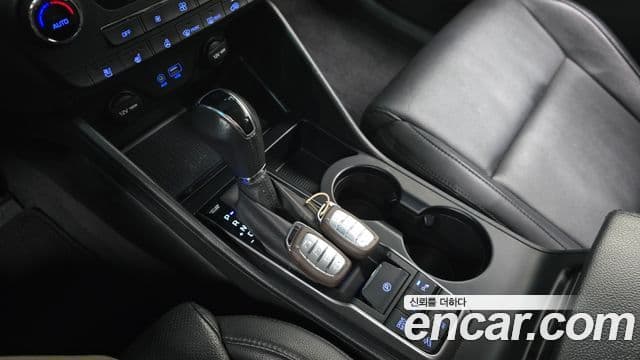 Hyundai All New Tucson Premium, 2017 9