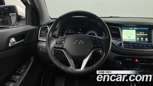 Hyundai All New Tucson Premium, 2017 13