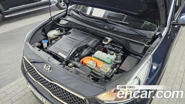 Kia Niro Prestige, 2018 6