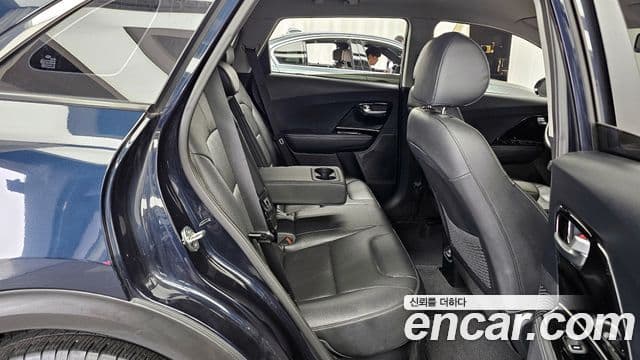 Kia Niro Prestige, 2018 12