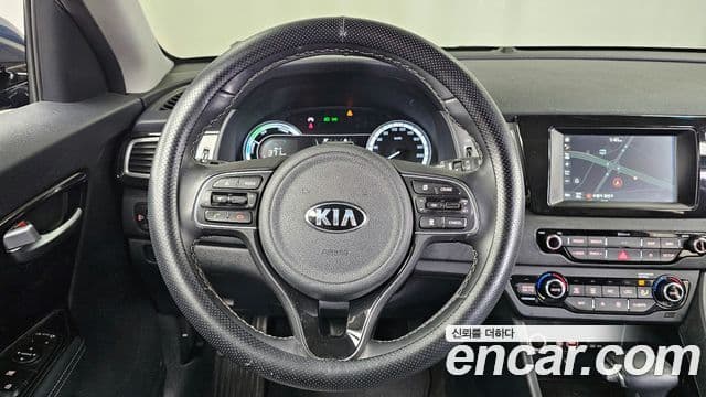 Kia Niro Prestige, 2018 13