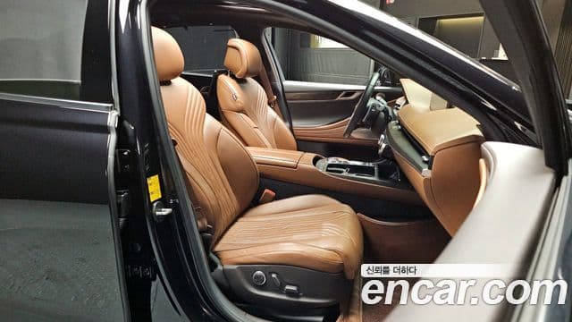 Genesis G80 (RG3) бензин 3.5 турбо AWD, 2021 12