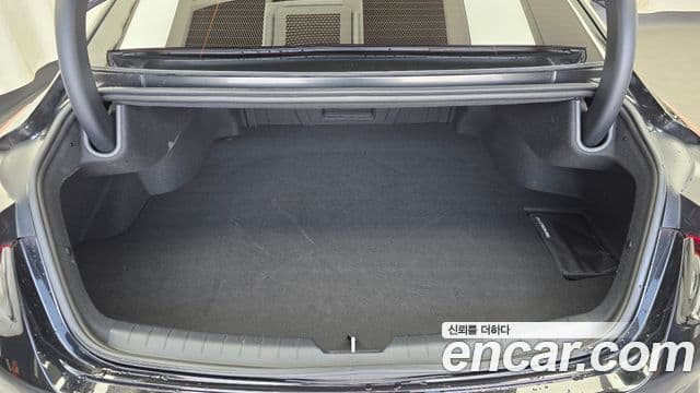 Kia K8 Standard(арендный автомобиль), 2022 20