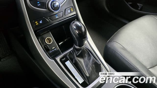 Hyundai The / новый New Avante 빌트인캠2 — базовая версия - Built-in Cam 2, 2016 9