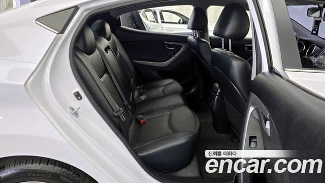 Hyundai The / новый New Avante 빌트인캠2 — базовая версия - Built-in Cam 2, 2016 12