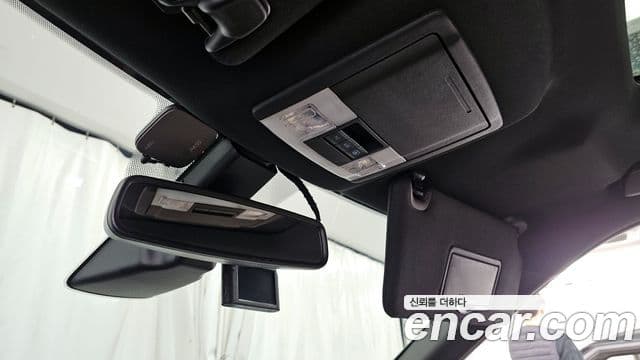 Ford Explorer 5세대, 2018 17