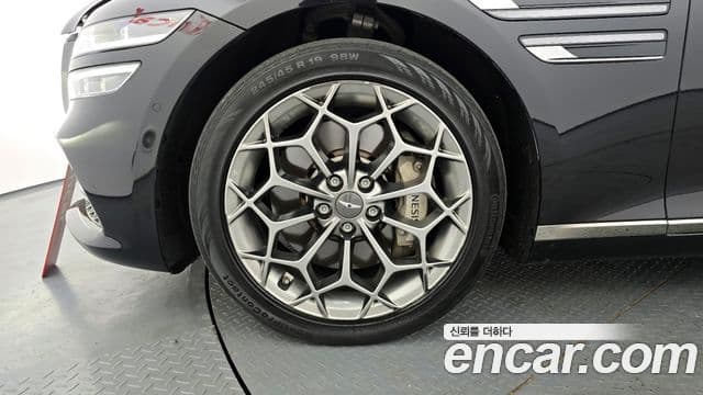 Genesis G80 (RG3) бензин 2.5 турбо AWD, 2023 все фото