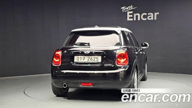 Mini Cooper D 3세대, 2018 4