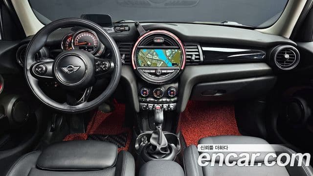 Mini Cooper D 3세대, 2018 7