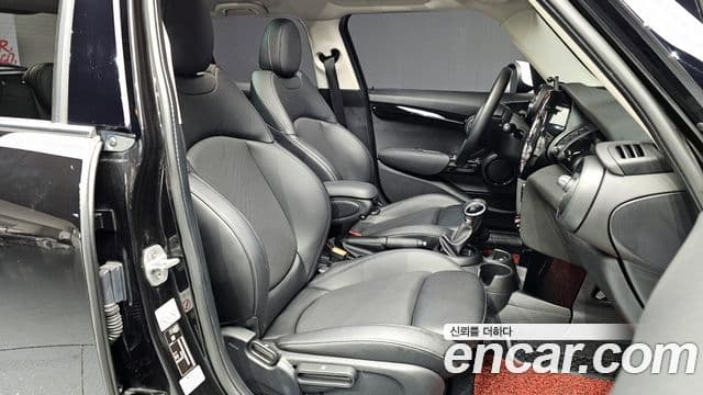 Mini Cooper D 3세대, 2018 10