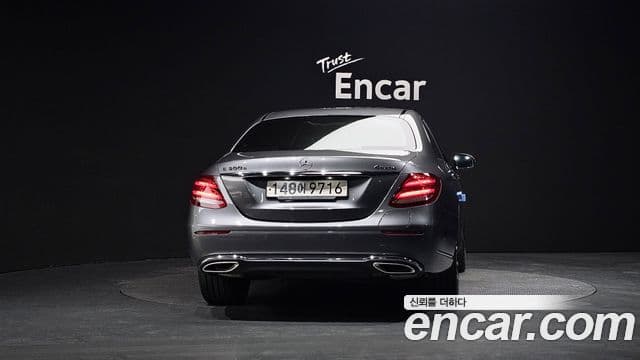 Mercedes-Benz E-класс W213 Exclusive, 2020 4