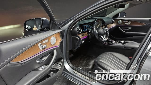 Mercedes-Benz E-класс W213 Exclusive, 2020 11