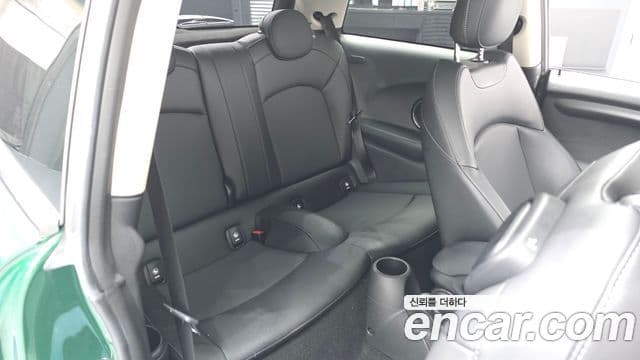 Mini Cooper 3세대, 2021 12