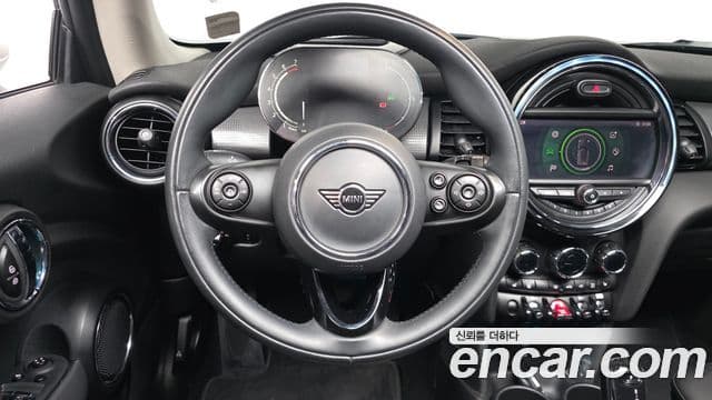 Mini Cooper 3세대, 2021 13