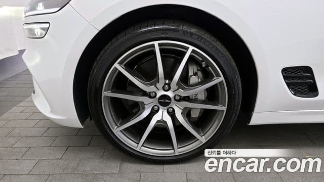 Genesis The / новый New G70, 2024 все фото