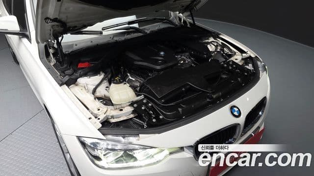 BMW 3시리즈 (F30), 2016 6