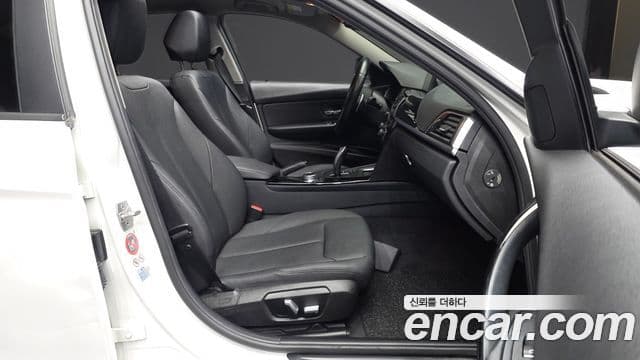 BMW 3시리즈 (F30), 2016 11