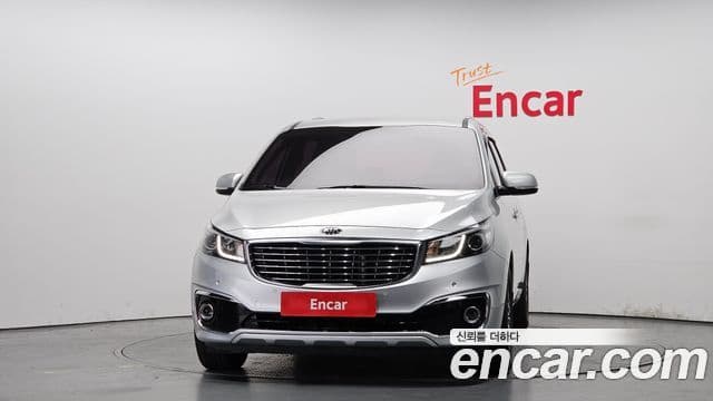 Kia All New Carnival Luxury, 2017 3