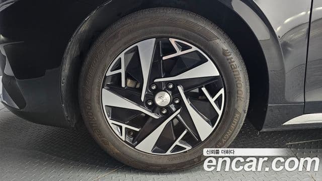 Hyundai The / новый New Grandeur IG гибрид Le Blanc, 2023 все фото